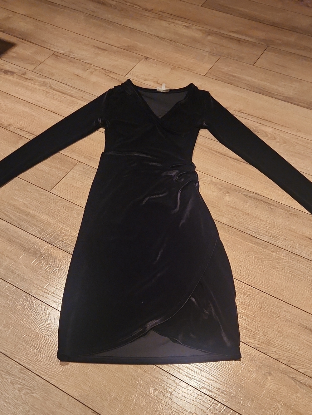 Wilfred Black Velvet Long Sleeve Wrap Dress